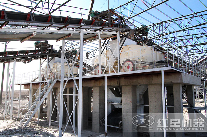 大型砂石料生產線使用反擊式破碎機現場 大型砂石料生產線使用反擊式破碎機現場